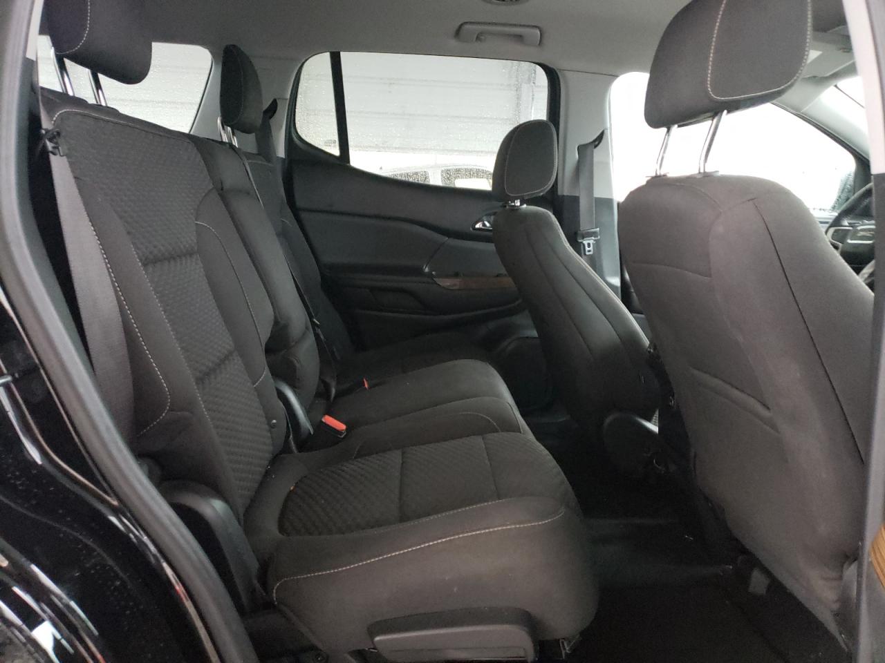 2017 GMC Acadia - Image 11