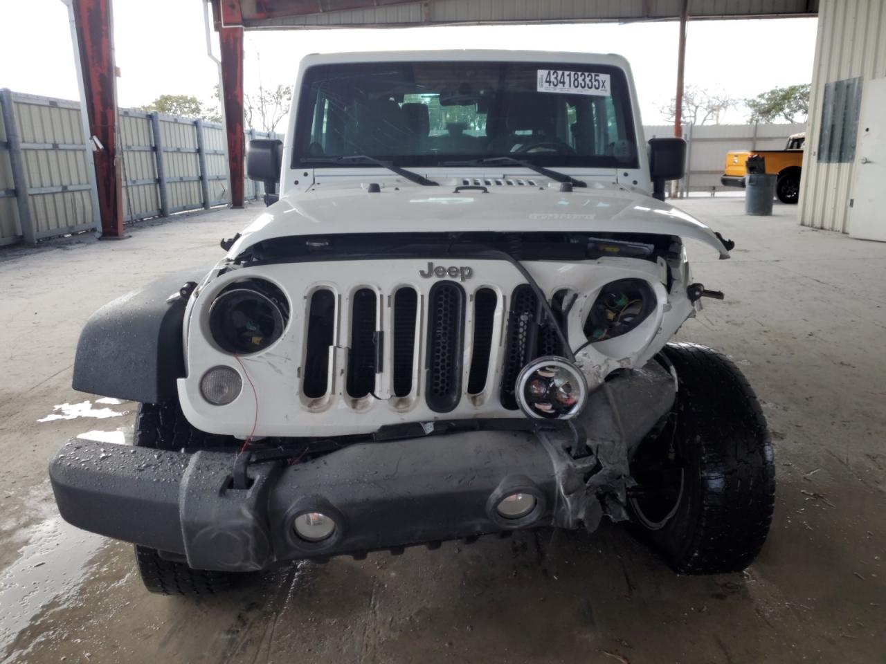 2014 Jeep Wrangler - Image 5
