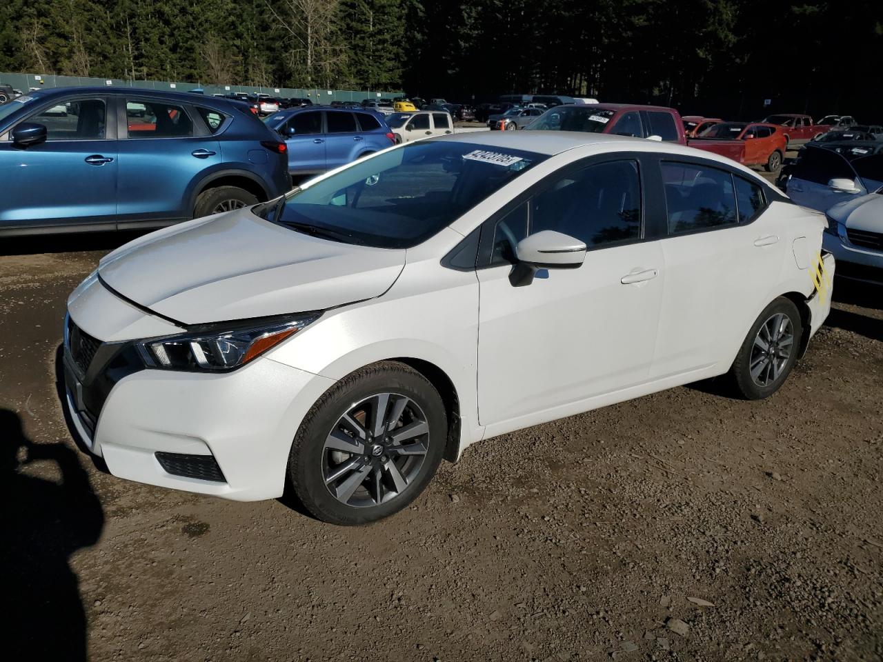 2020 Nissan Versa - Image 1