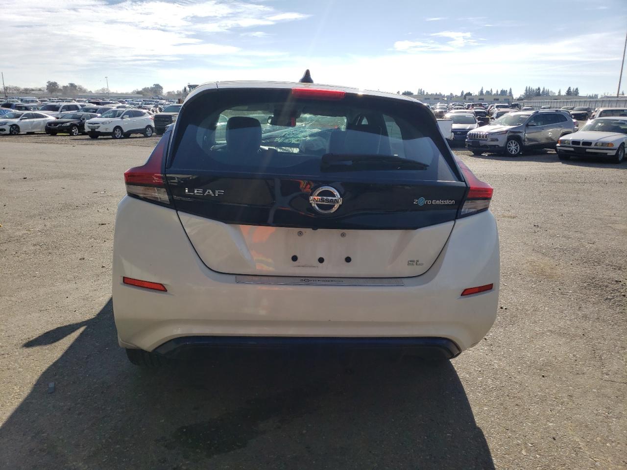 VIN 1N4AZ1CPXJC315399 2018 NISSAN LEAF no.6