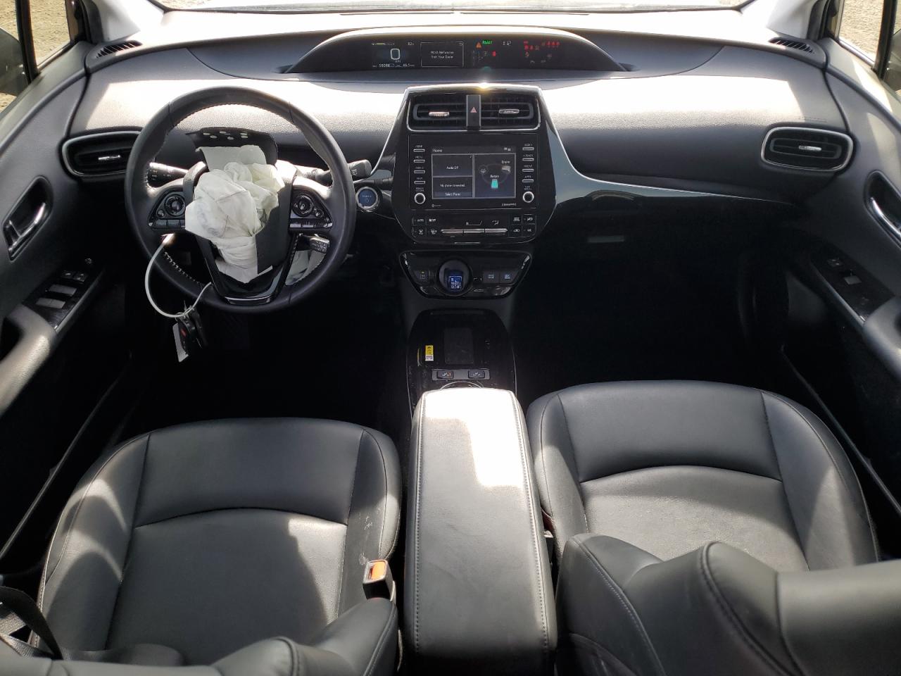 2022 Toyota Prius - Image 8