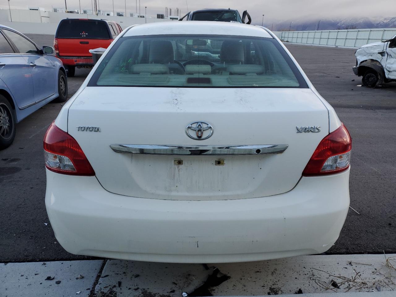 2008 Toyota Yaris VIN: JTDBT923884015040 Lot: 87015164