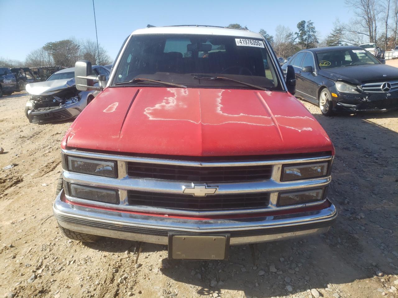 1999 Chevrolet Suburban - Image 5