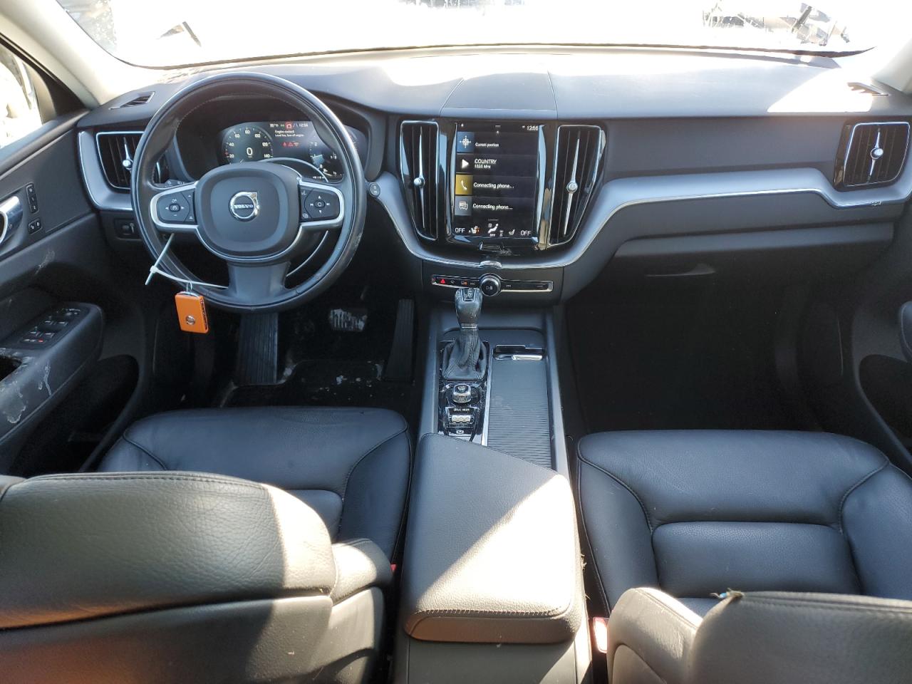 2021 Volvo XC60 - Image 8