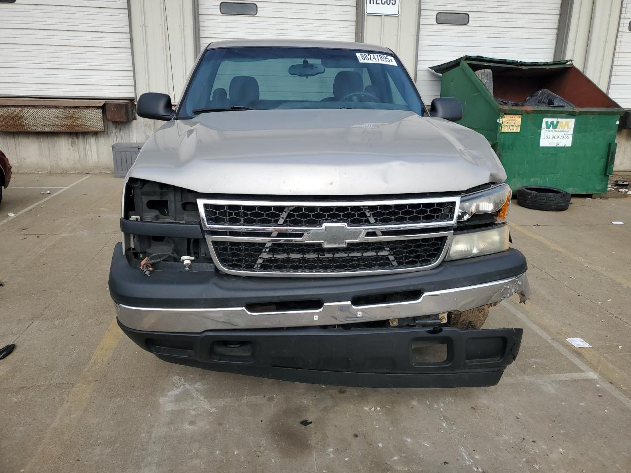 2007 Chevrolet Silverado - Image 5