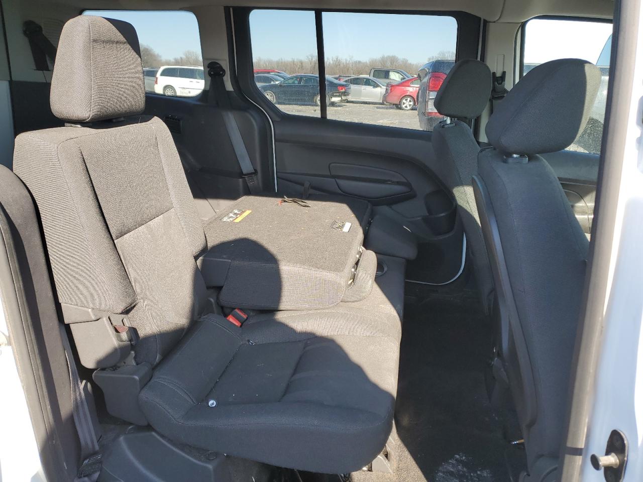 2014 Ford Transit - Image 12