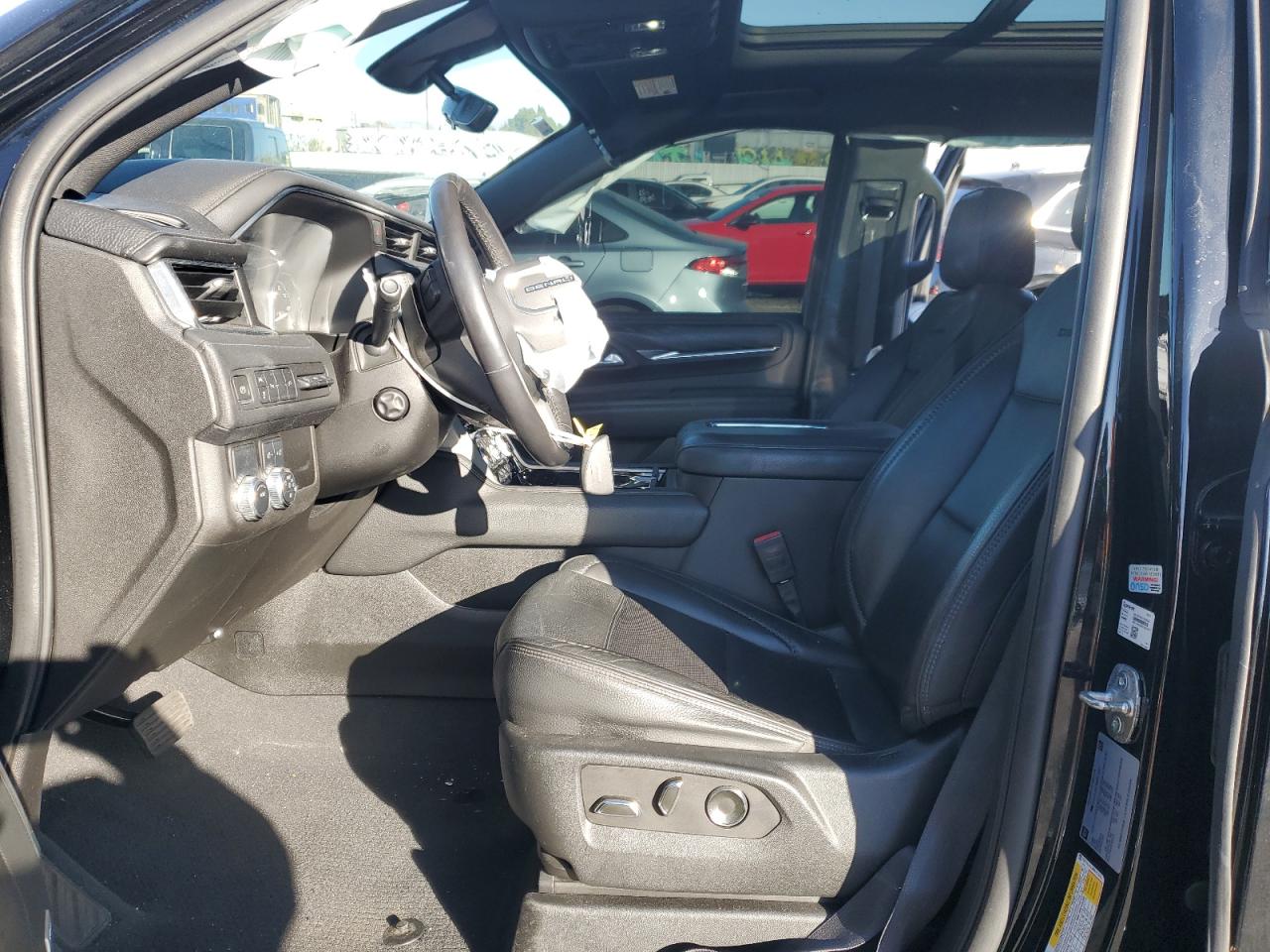 2021 GMC Yukon - Image 7