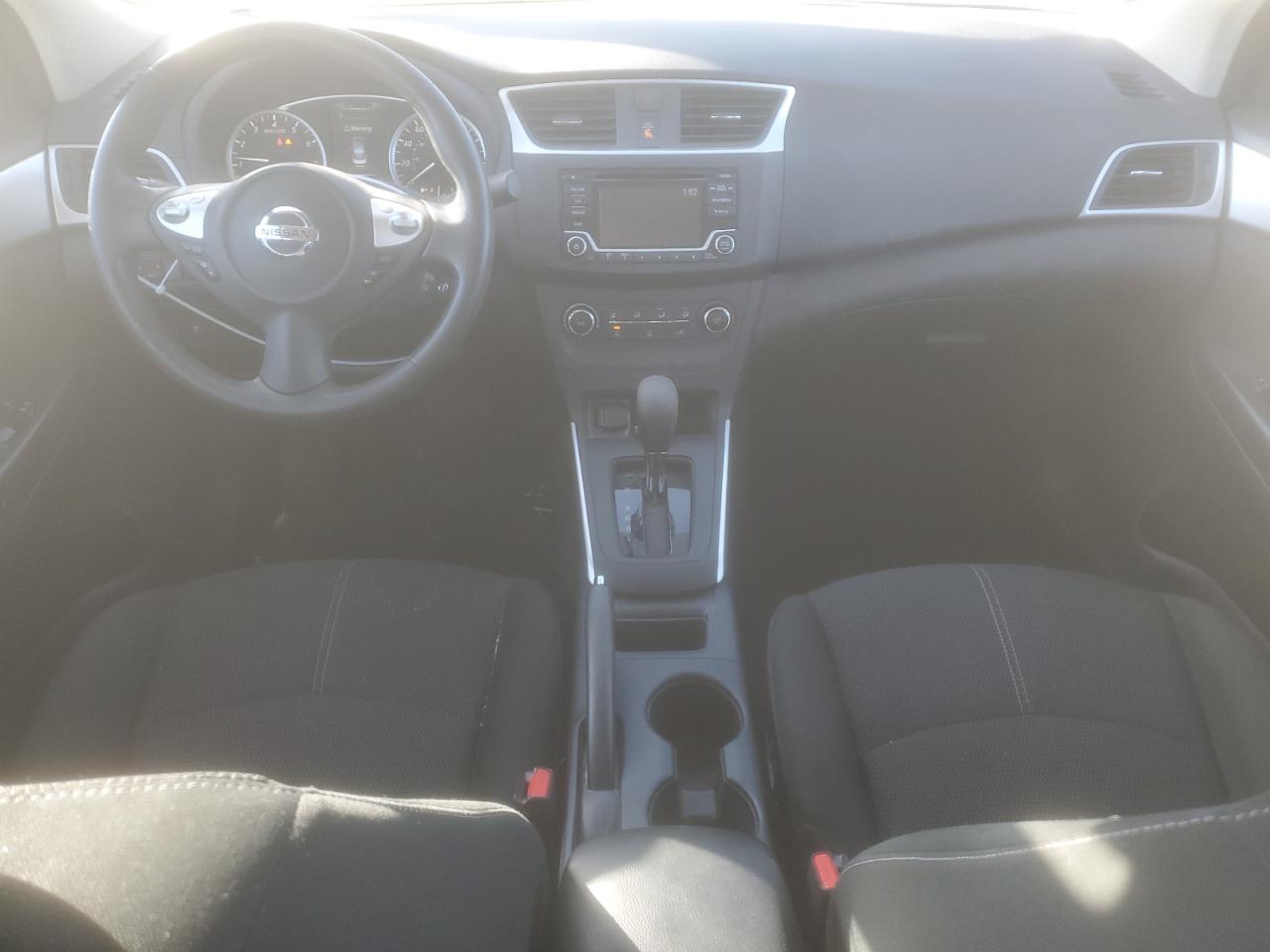 2018 Nissan Sentra - Image 8