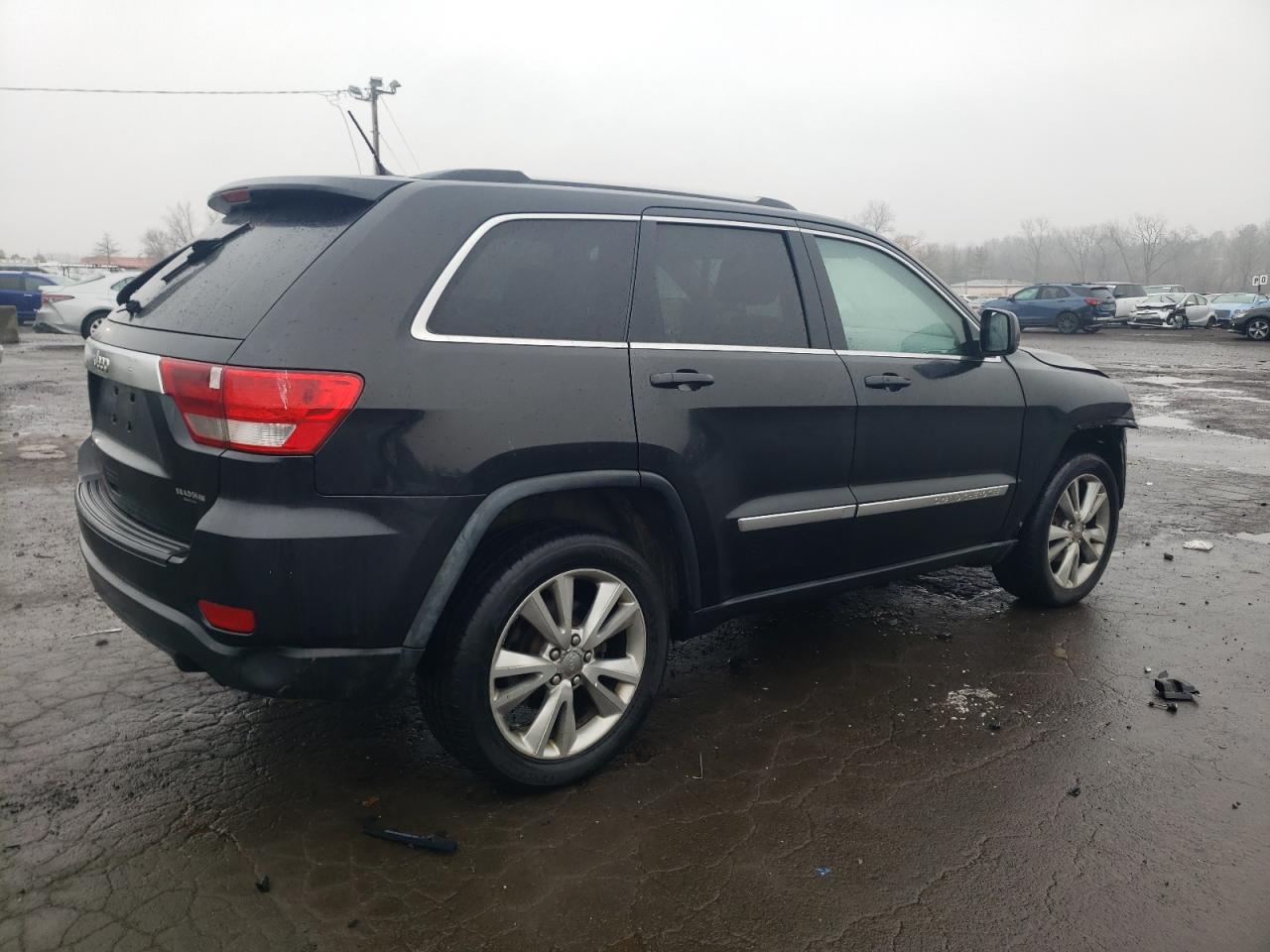 2012 Jeep Grand Cherokee - Image 3