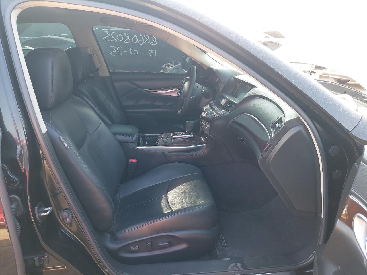 JNKBY1AP9JM370018 - 2018 INFINITI Q70 - #88608025