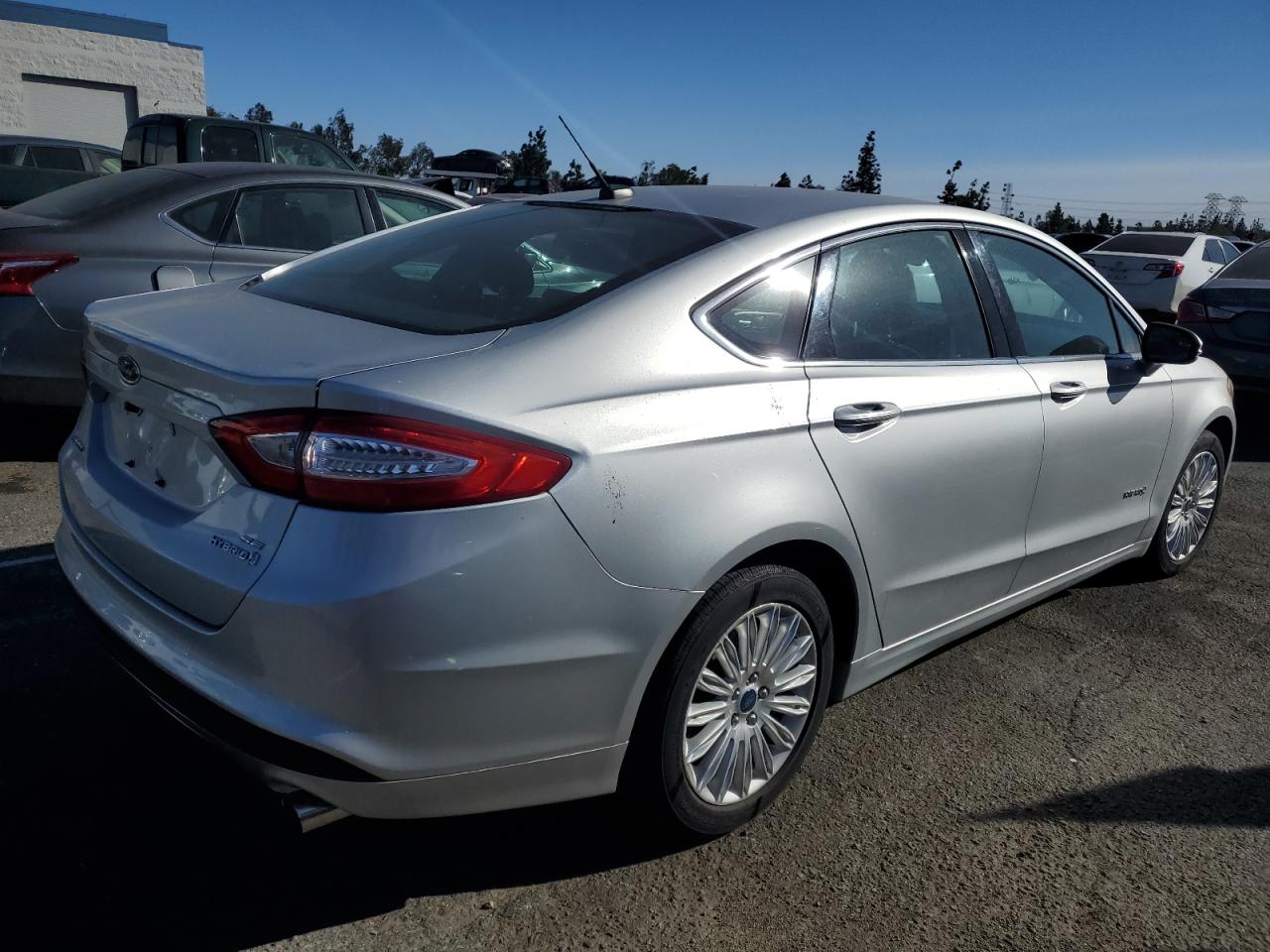 VIN 3FA6P0LU5DR178616 2013 FORD FUSION no.3