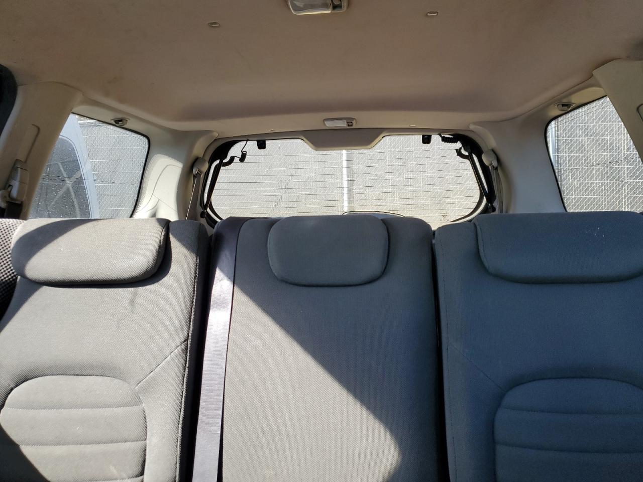 2005 Nissan Pathfinder - Image 10