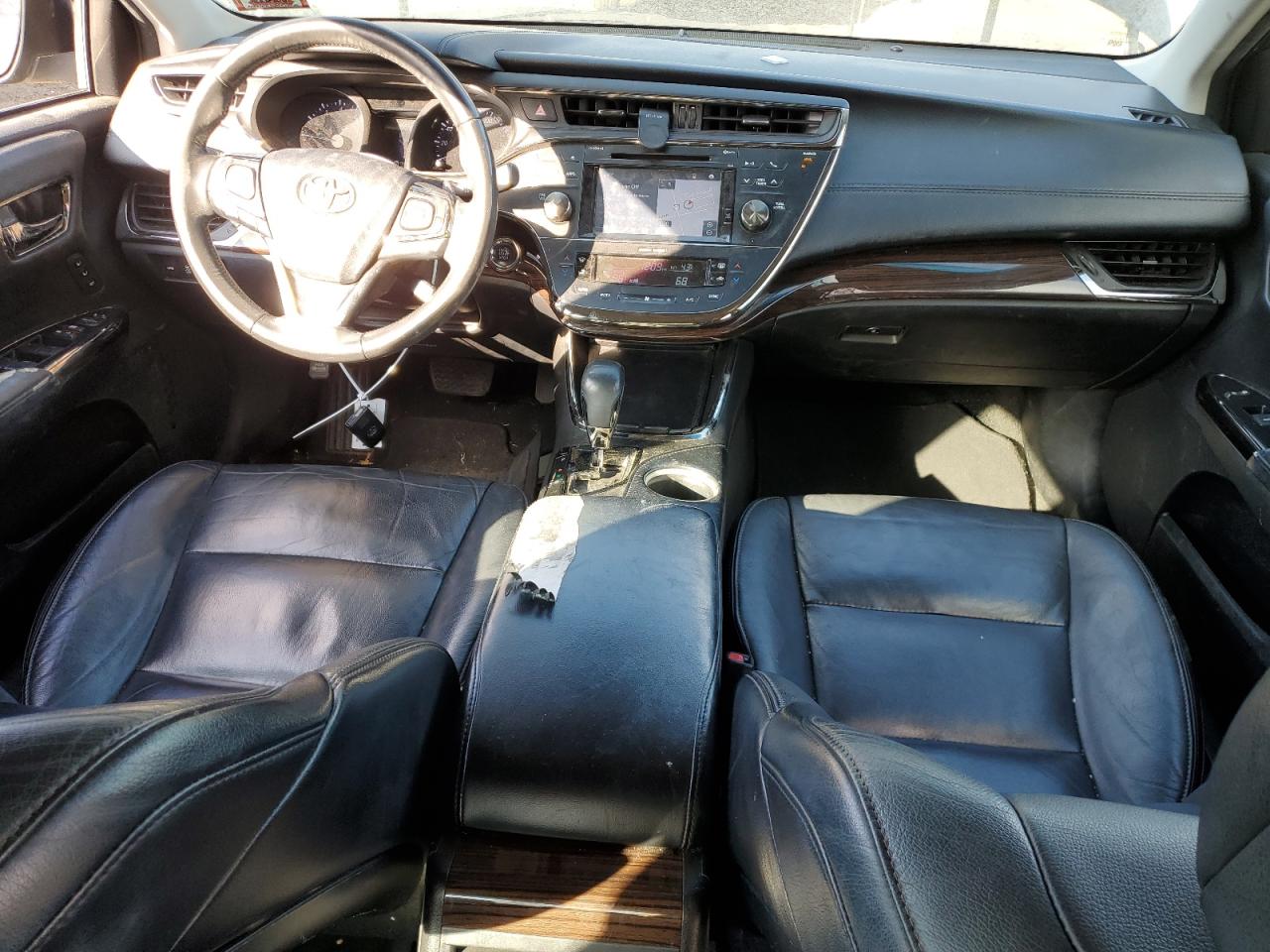 2015 Toyota Avalon - Image 8