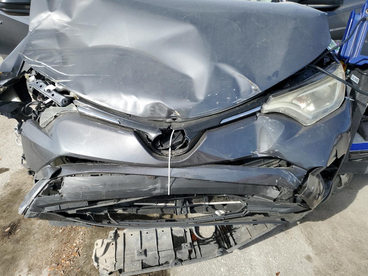 2018 Toyota RAV 4 - Image 12