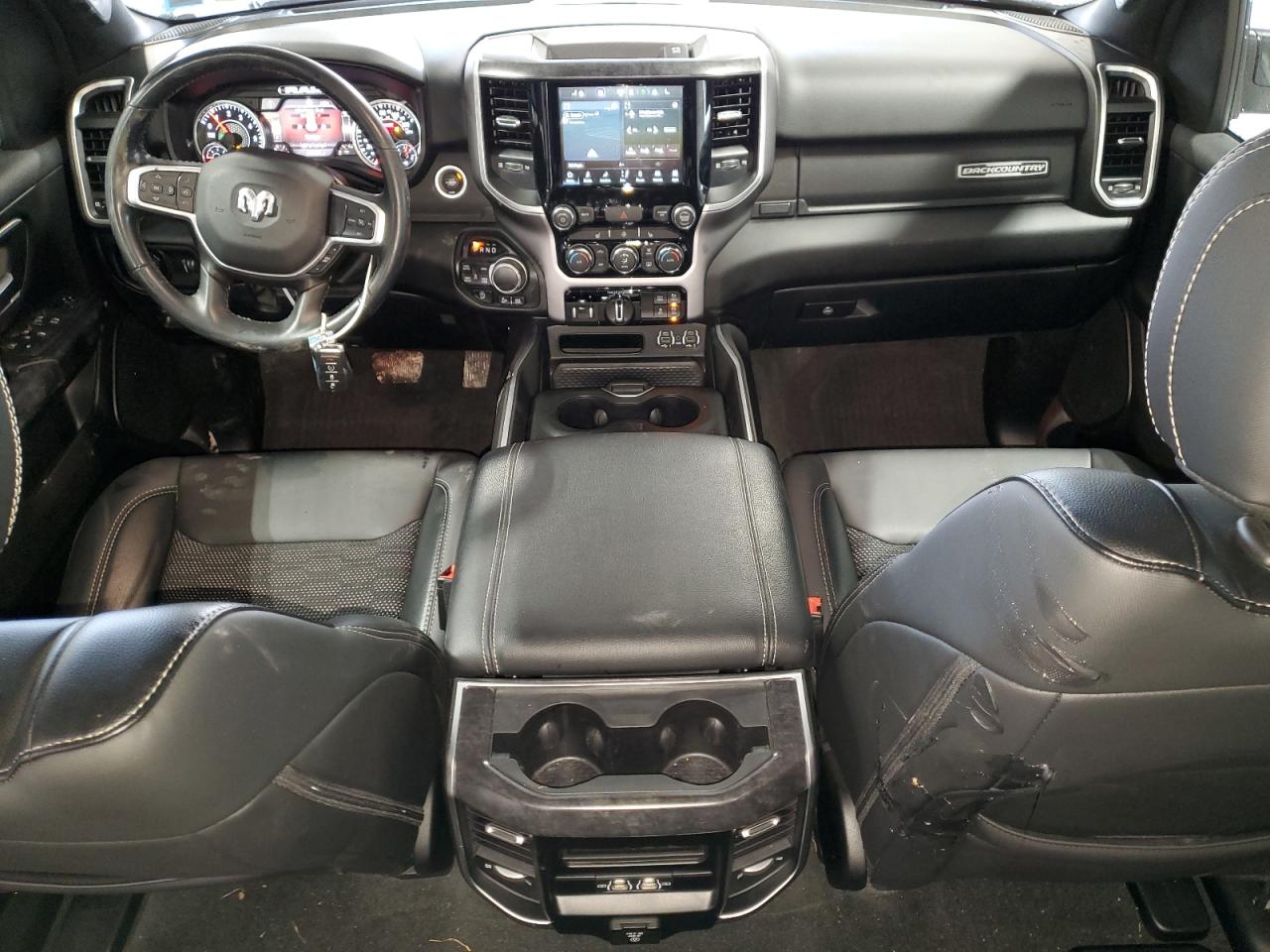 2022 RAM 1500 - Image 8