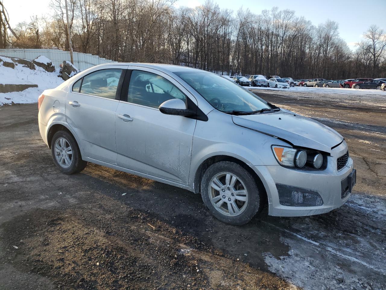 2016 Chevrolet Sonic - Image 4