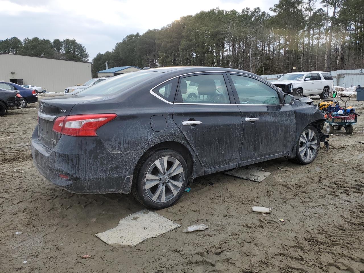 2019 Nissan Sentra - Image 3