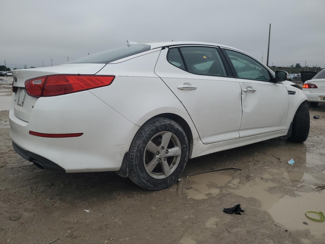 2015 Kia Optima - Image 3
