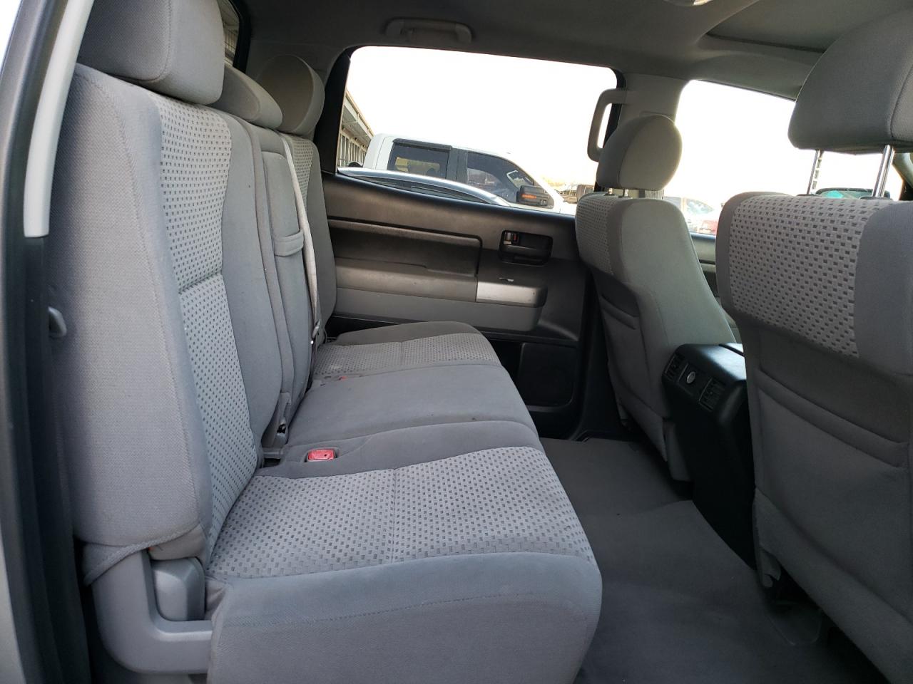 2008 Toyota Tundra - Image 10