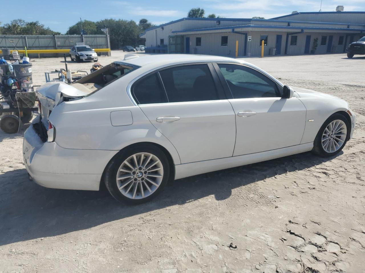 2011 BMW 3er - Image 3