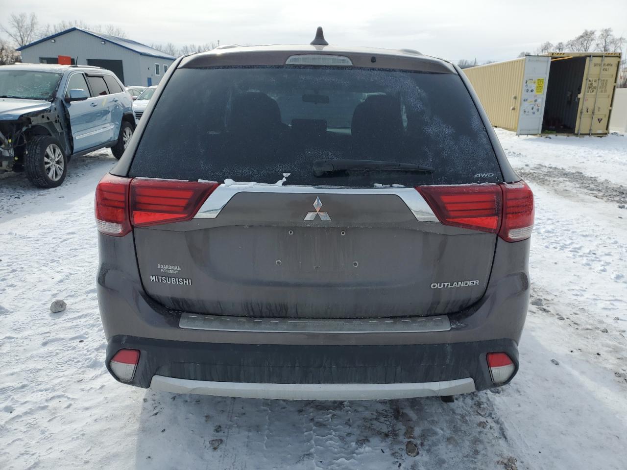 2017 Mitsubishi Outlander - Image 6