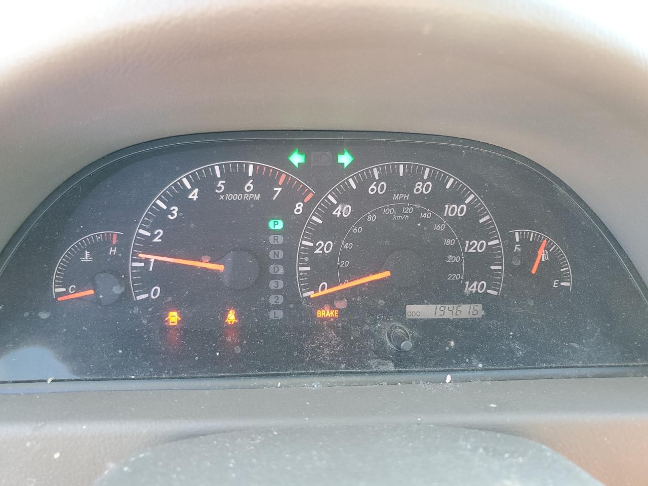 2005 Toyota Camry - Image 9