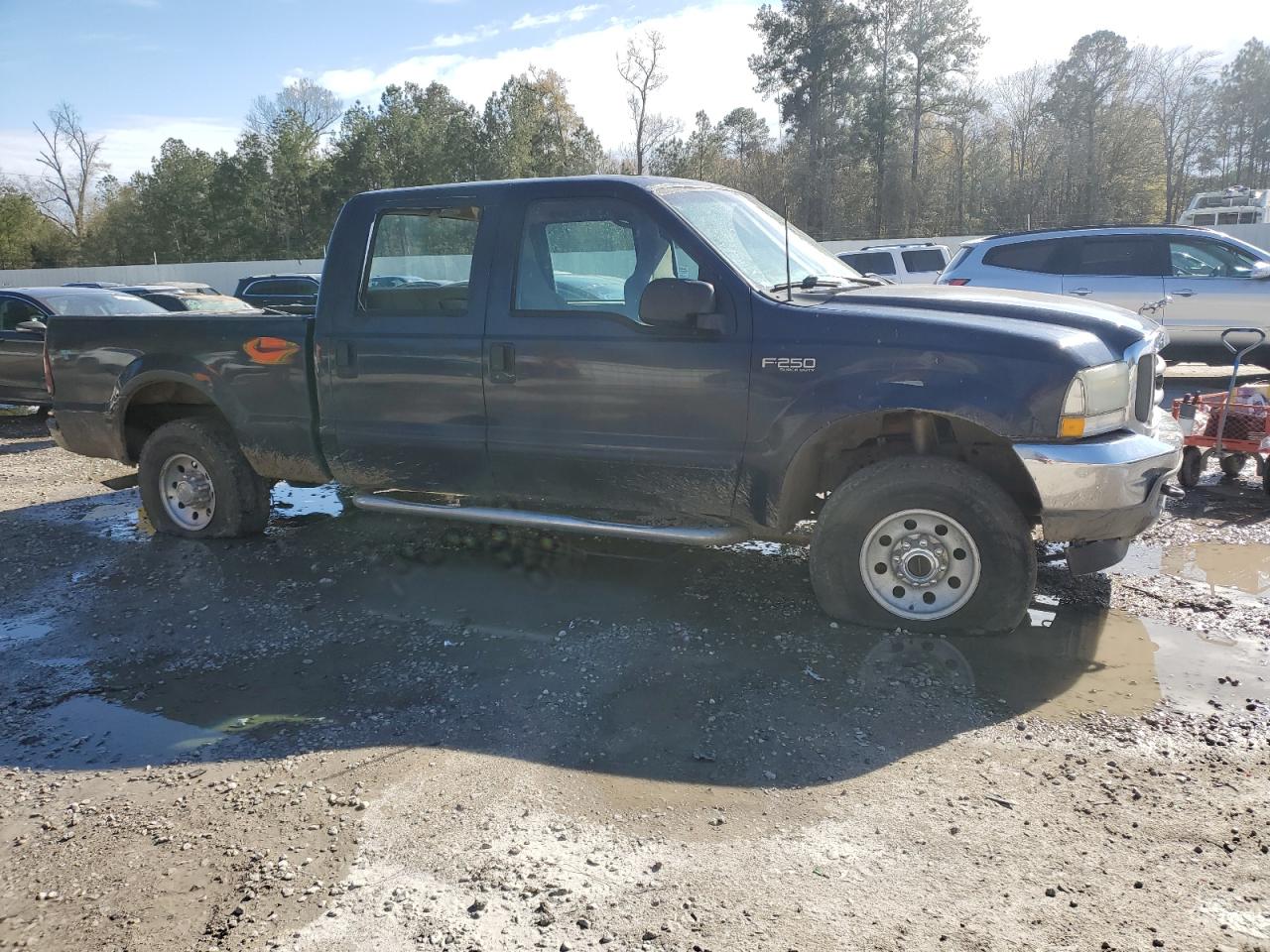 2003 Ford F250 - Image 4