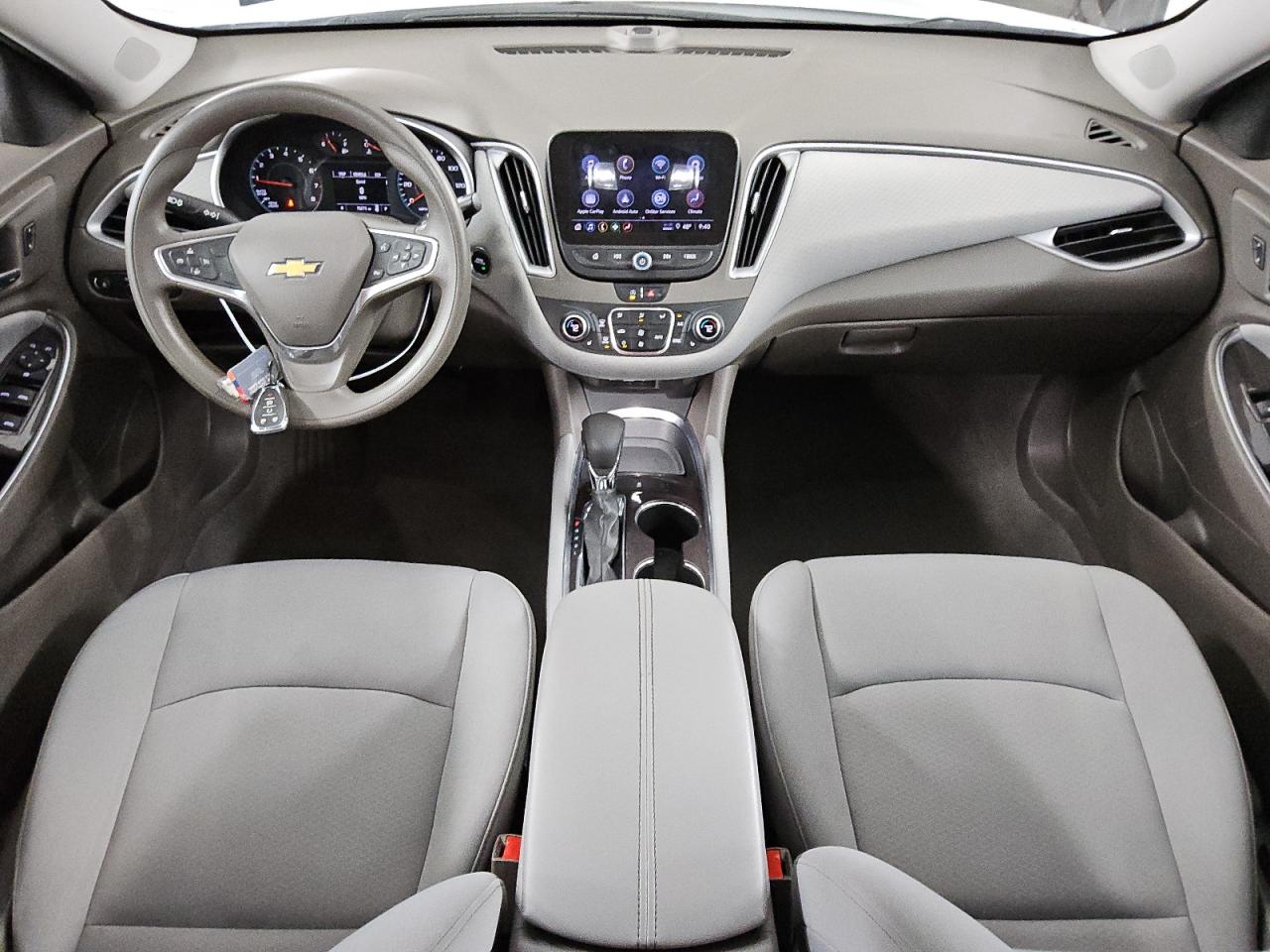 2022 Chevrolet Malibu - Image 8