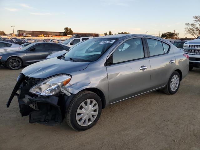 2013 Nissan Versa S