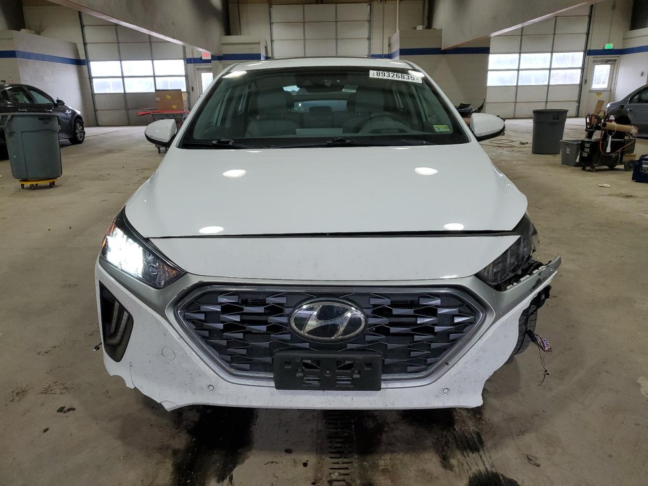 2022 Hyundai IONIQ - Image 5