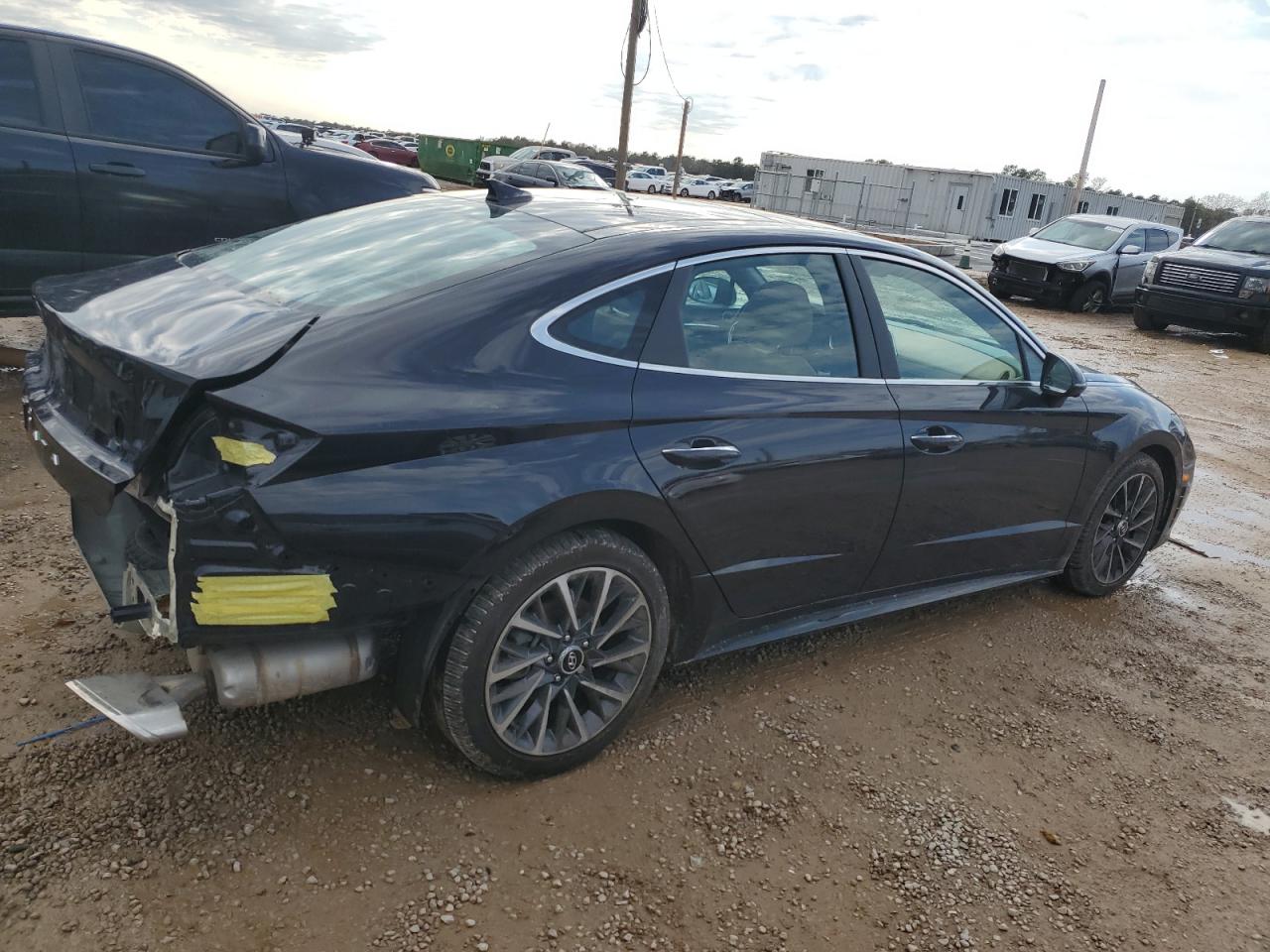 2023 Hyundai Sonata - Image 3