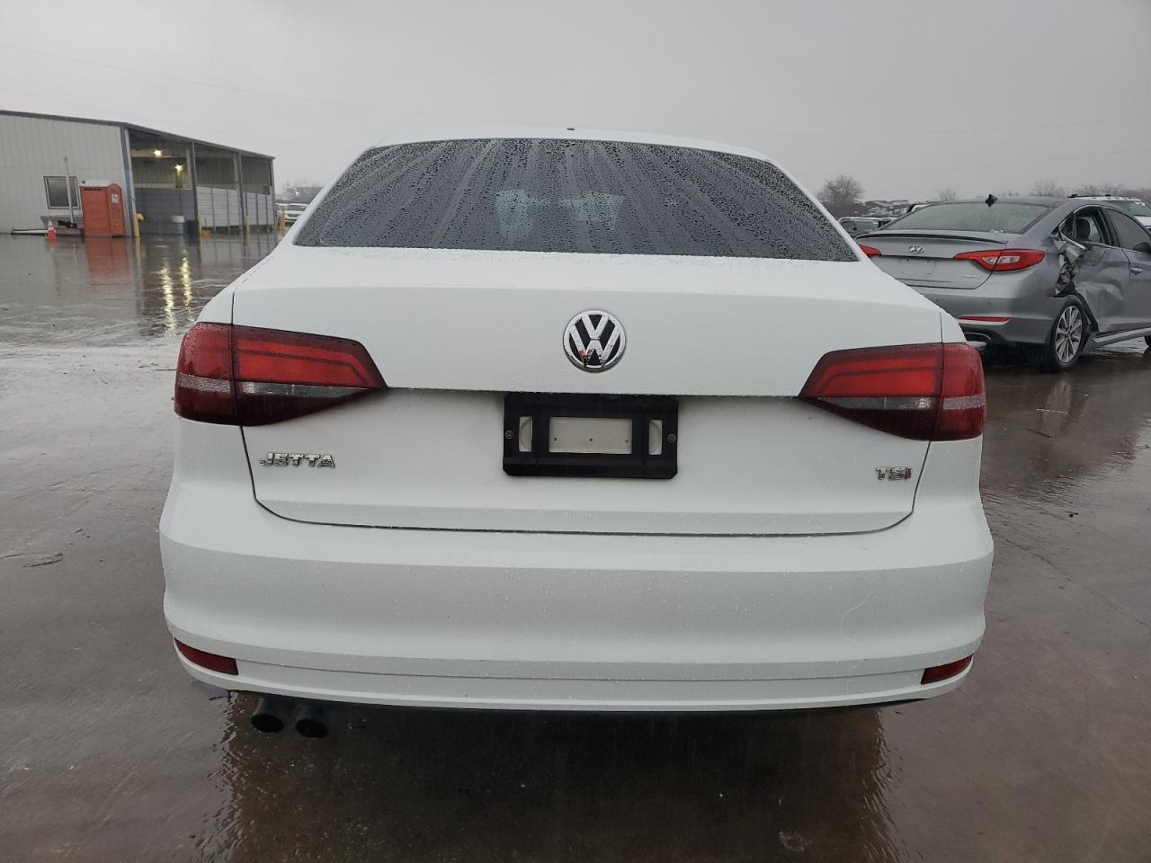 2017 Volkswagen Jetta - Image 6