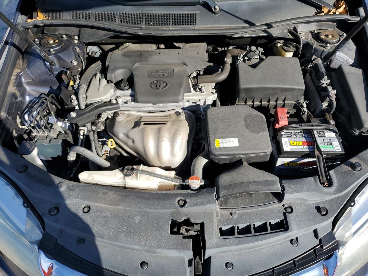2016 Toyota Camry - Image 11