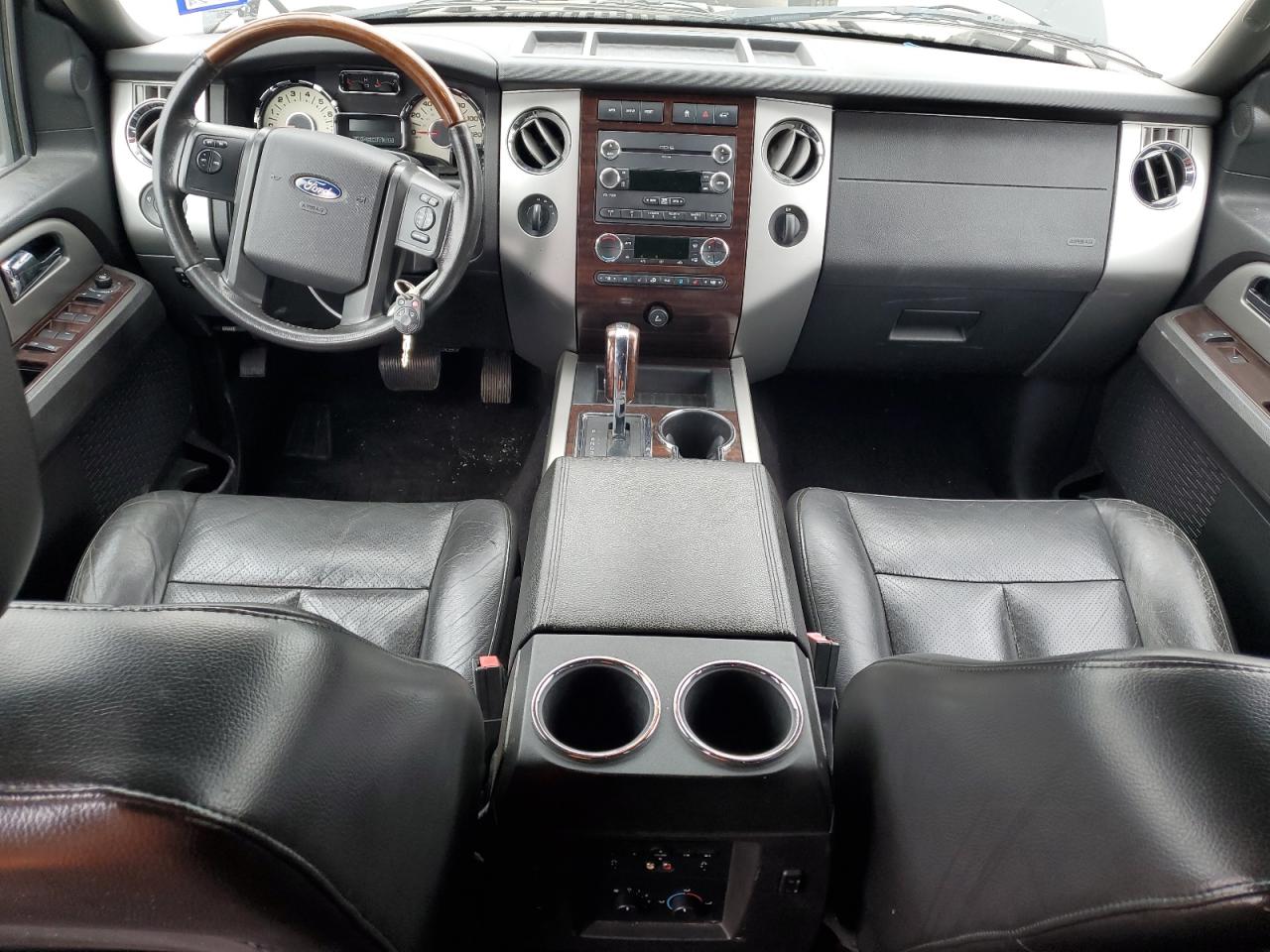 2010 Ford Expedition - Image 9