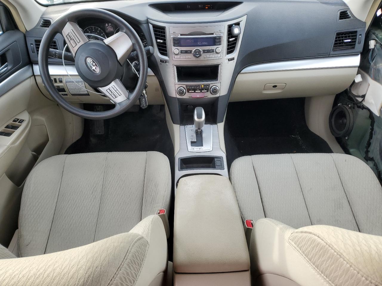 2011 Subaru Outback - Image 8