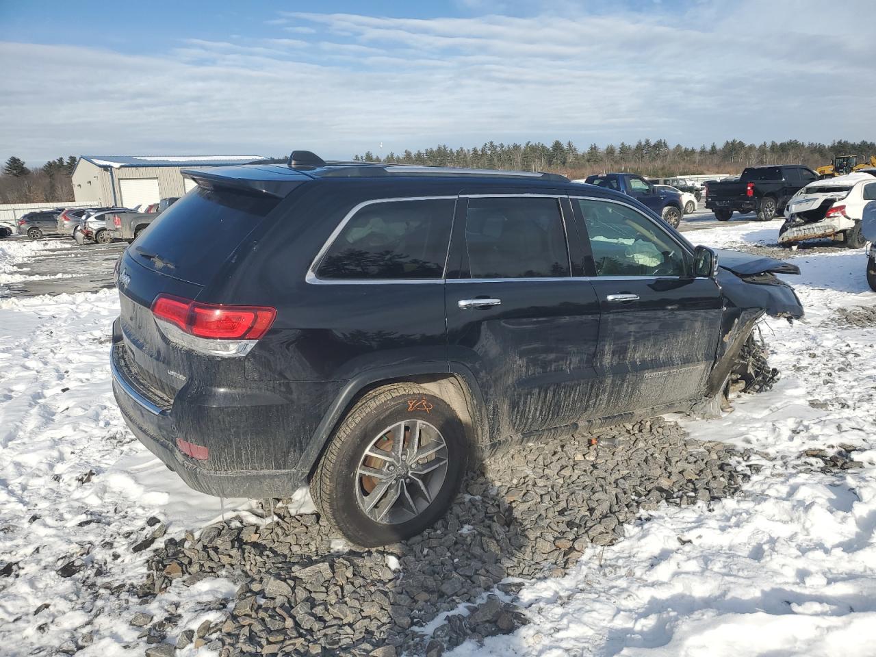 2020 Jeep Grand Cherokee - Image 3