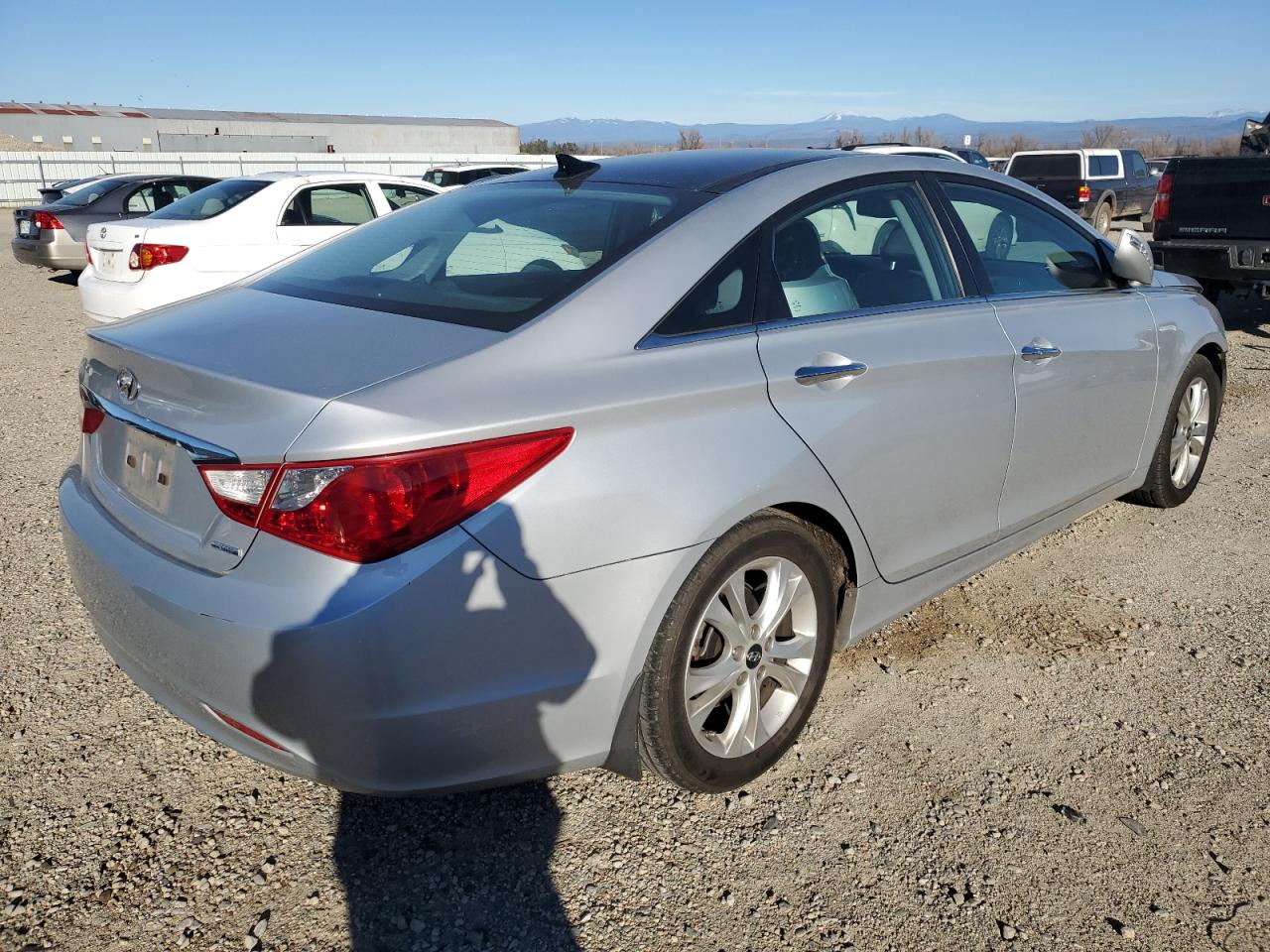 2013 Hyundai Sonata - Image 3