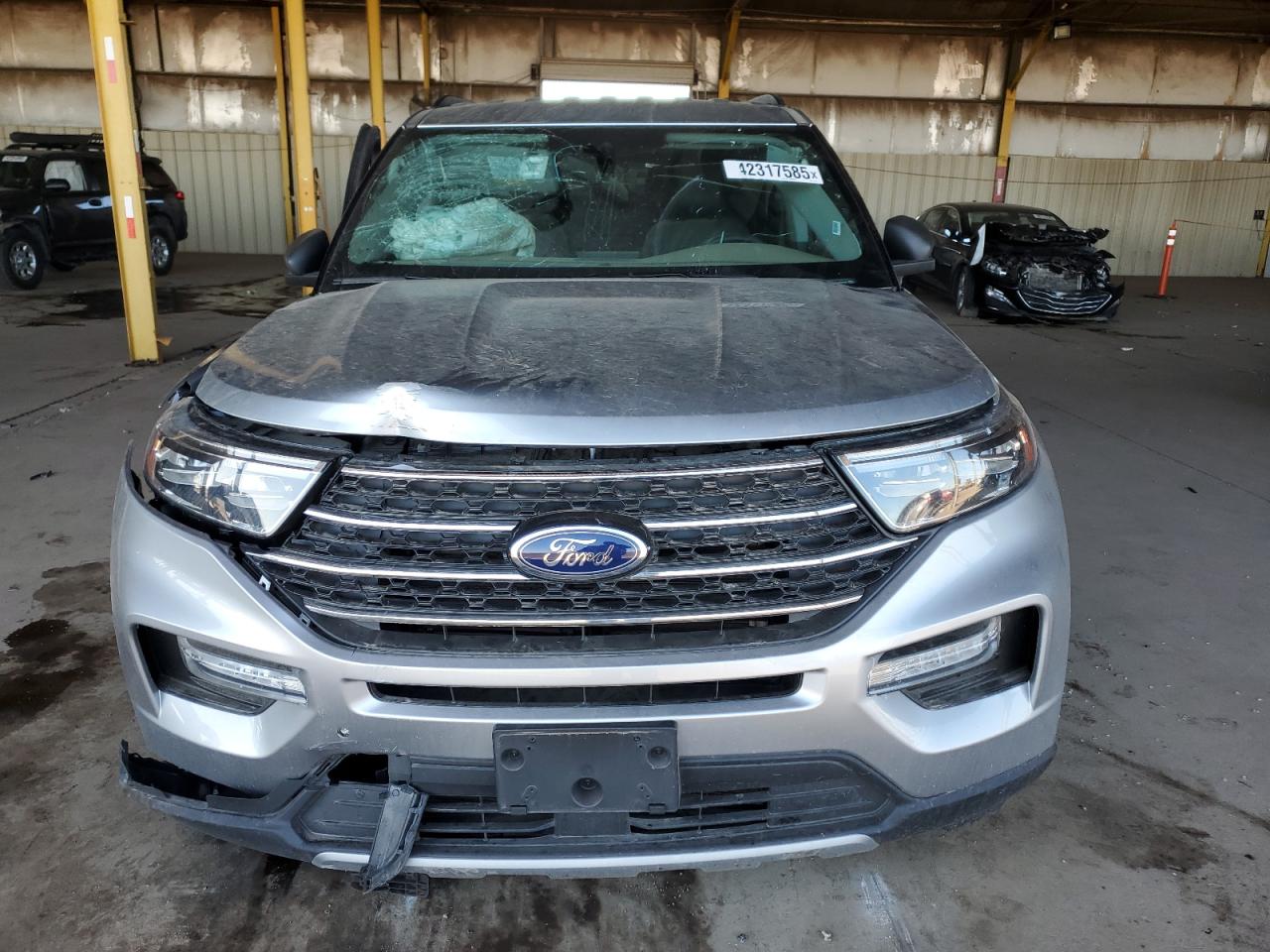 2023 Ford Explorer - Image 5