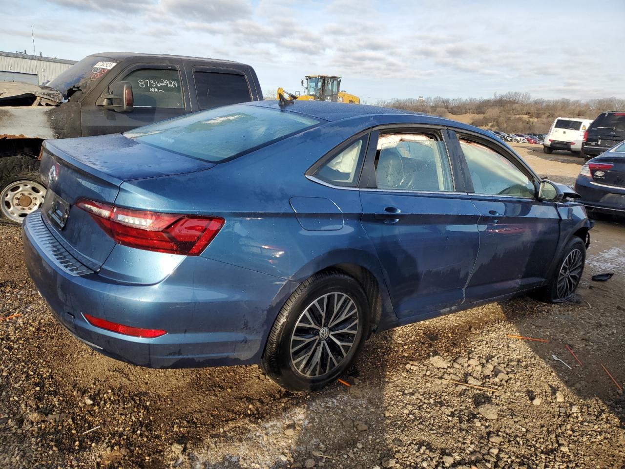 2021 Volkswagen Jetta - Image 3