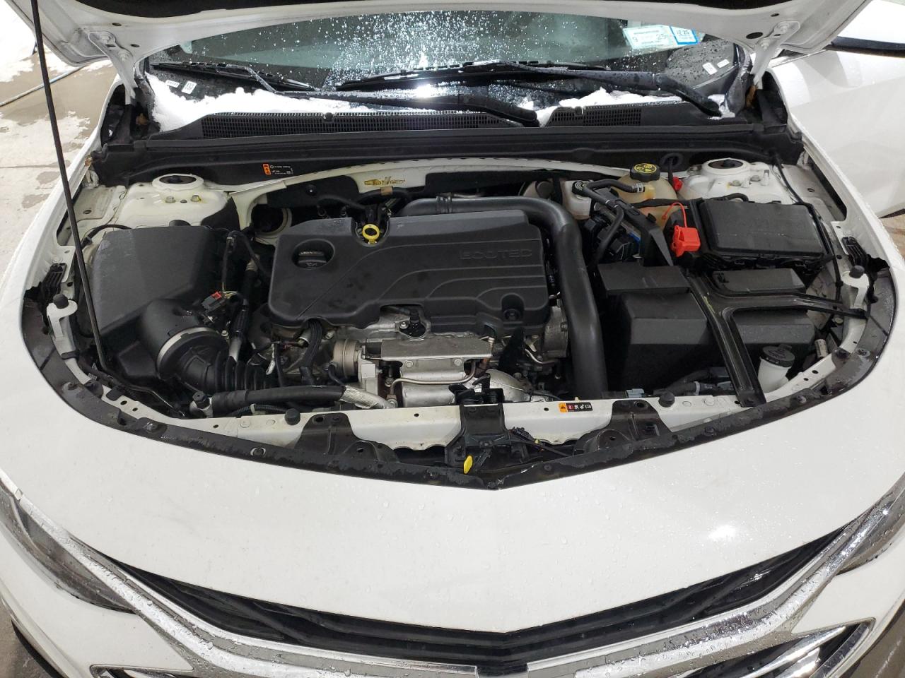 2022 Chevrolet Malibu - Image 11