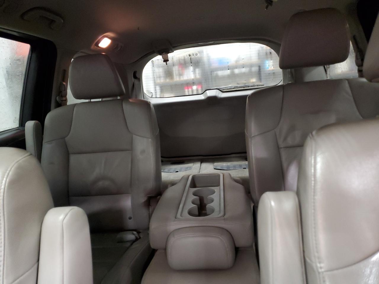 2012 Honda Odyssey - Image 10