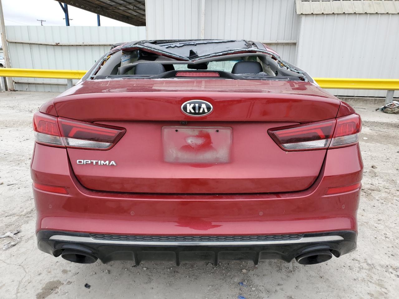 2020 Kia Optima - Image 6