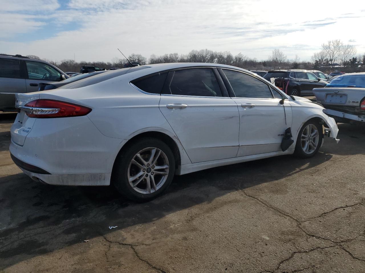 2018 Ford Fusion - Image 3