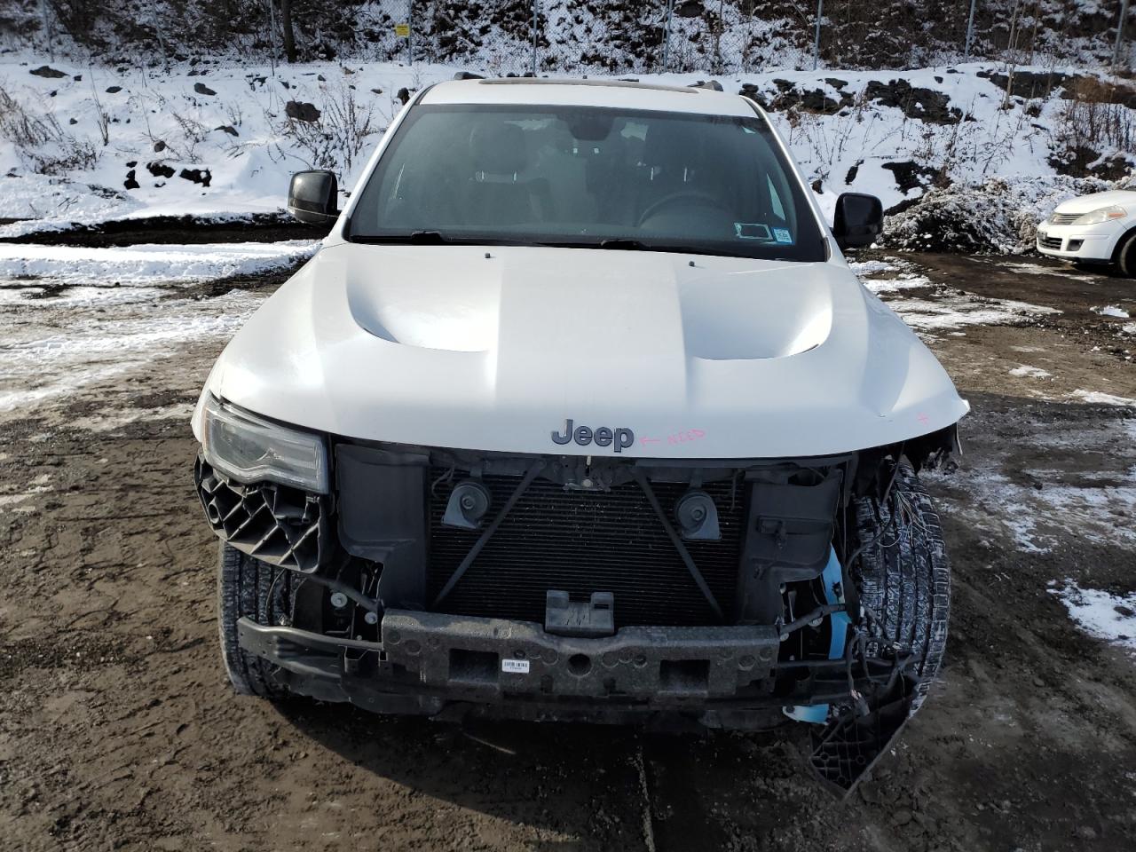 2019 Jeep Grand Cherokee - Image 5