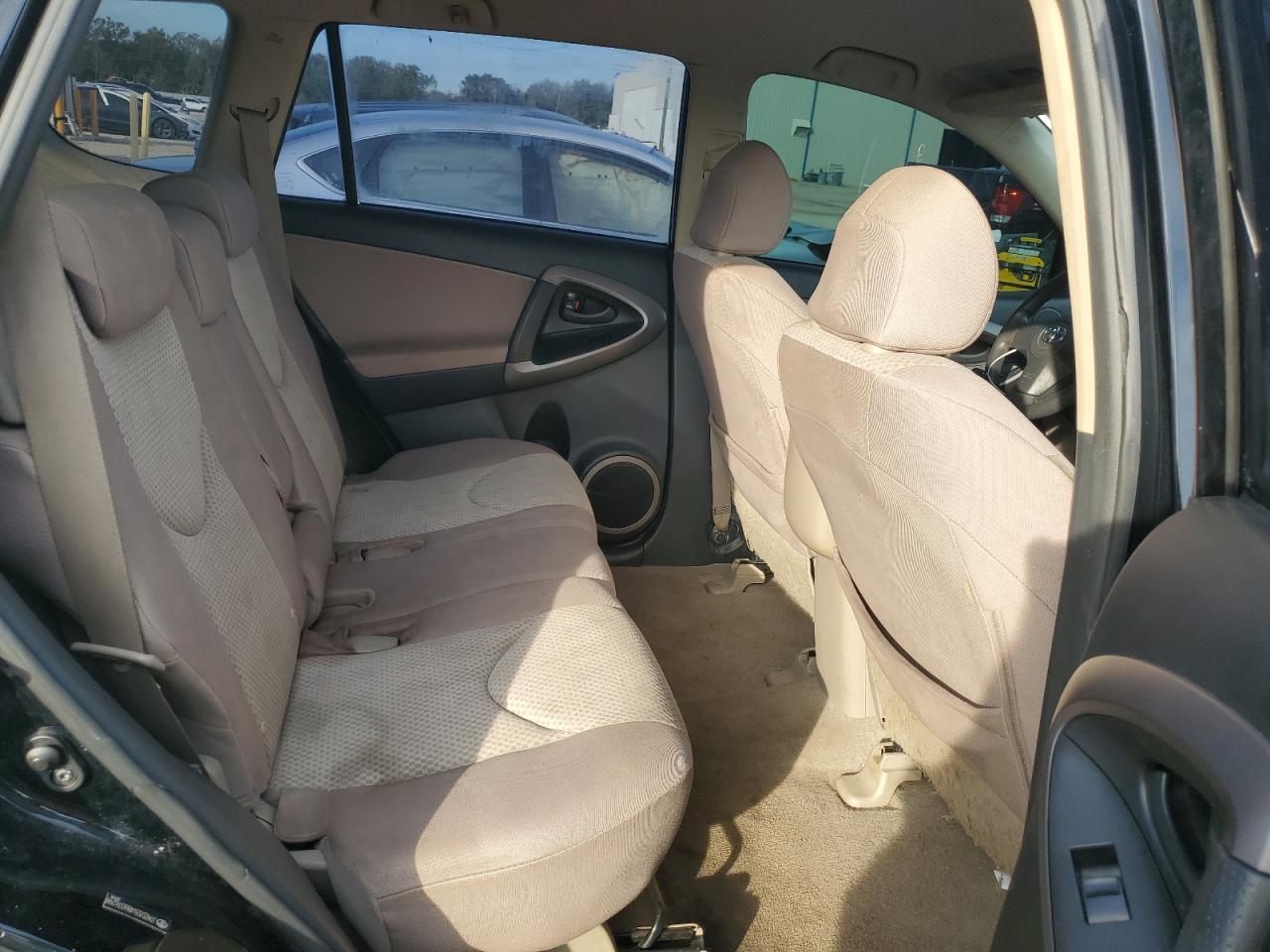 2008 Toyota RAV 4 - Image 11