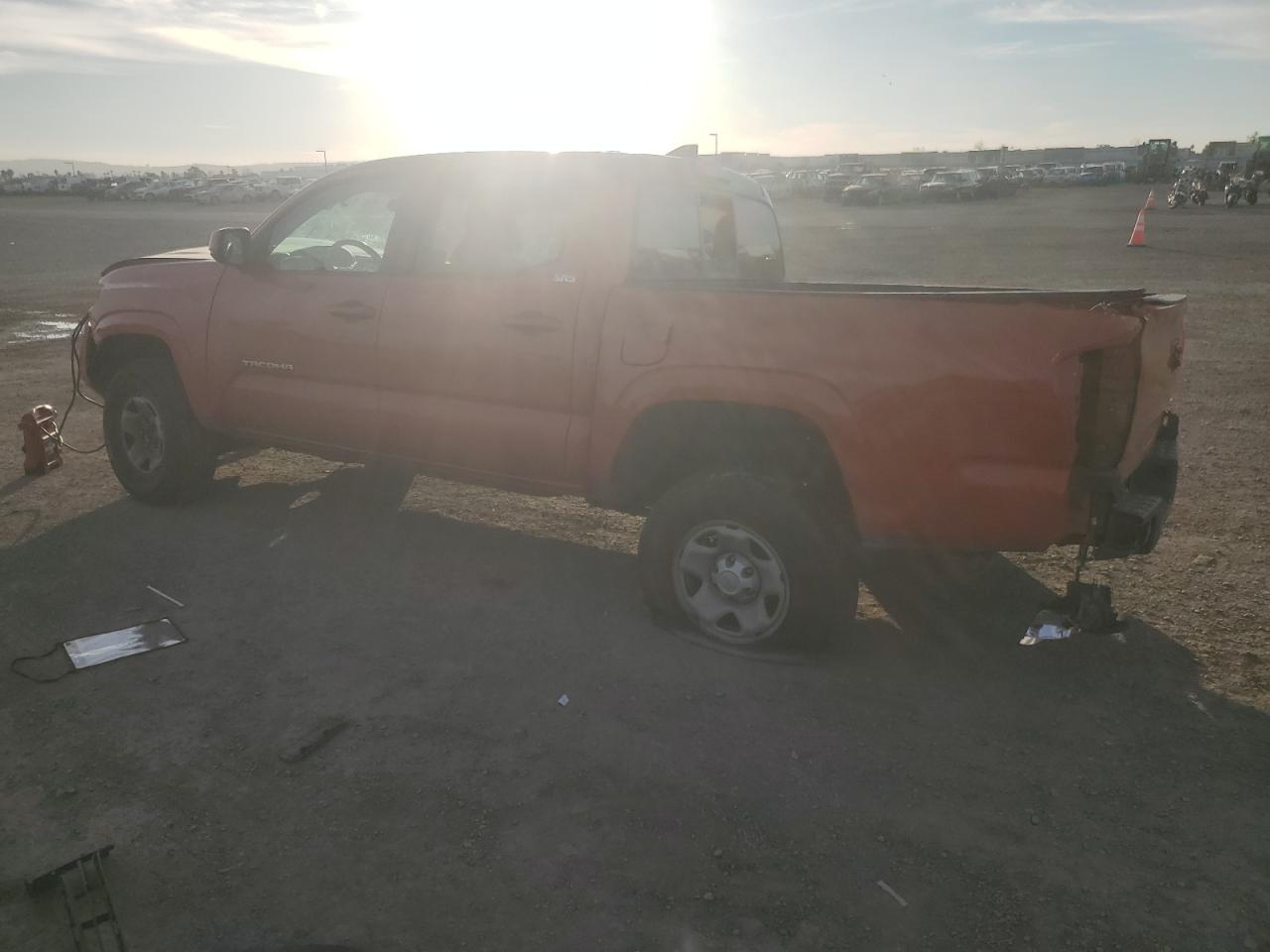 VIN 5TFAX5GN1HX103476 2017 TOYOTA TACOMA no.2