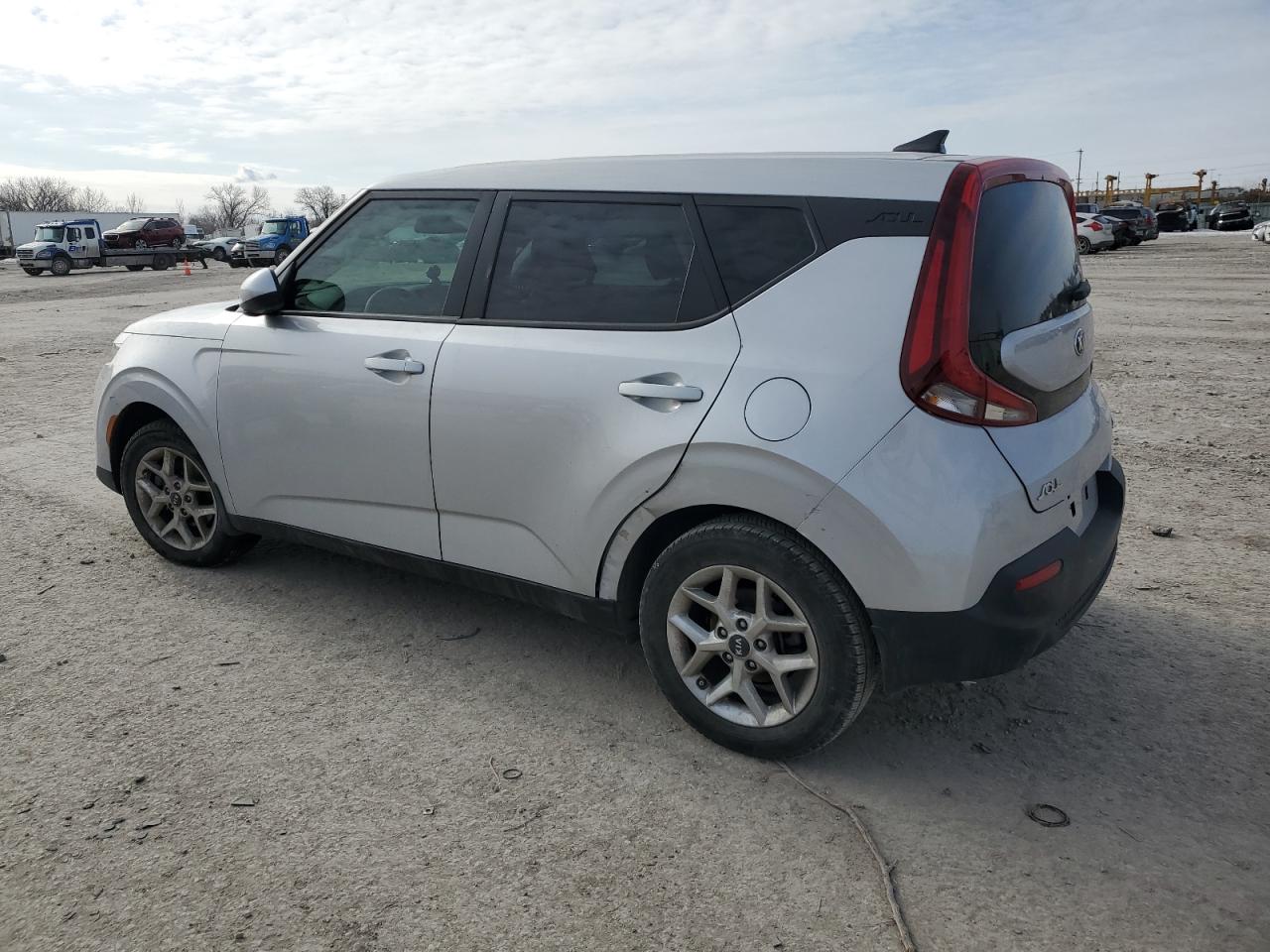 2020 Kia Soul - Image 2