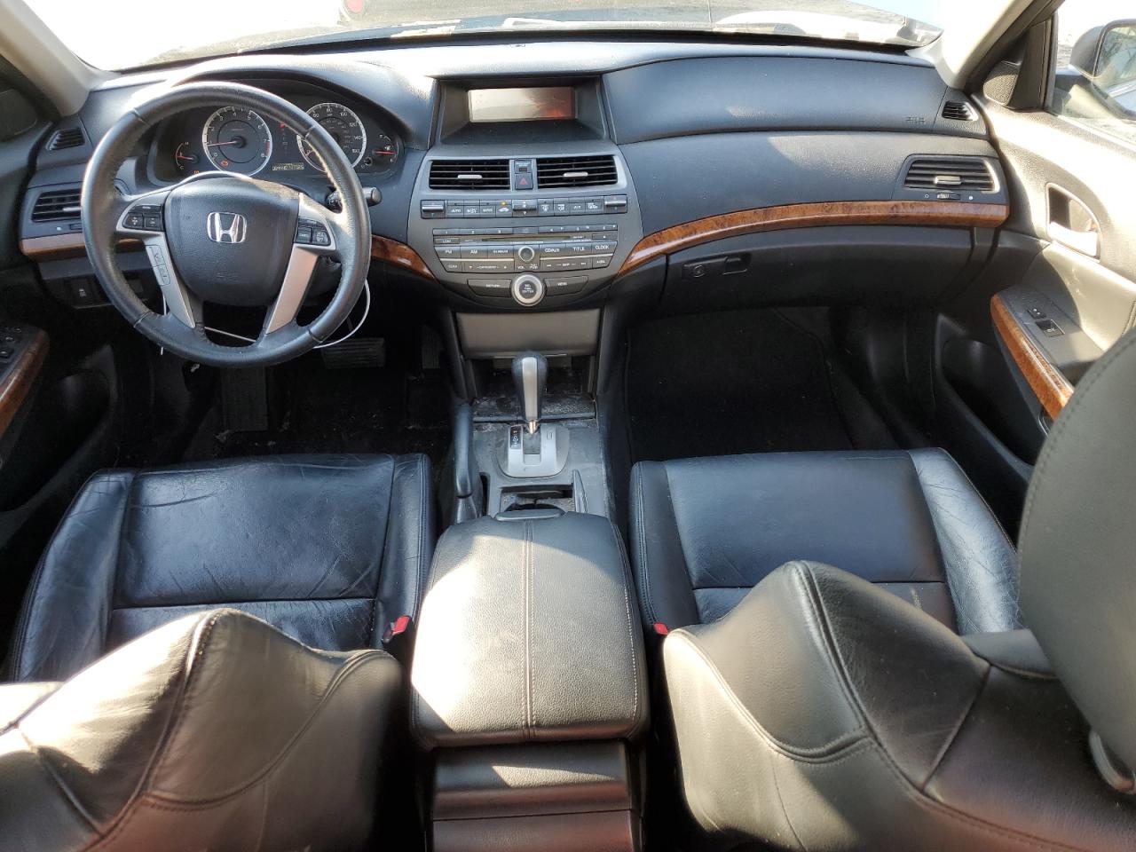 2011 Honda Accord - Image 8