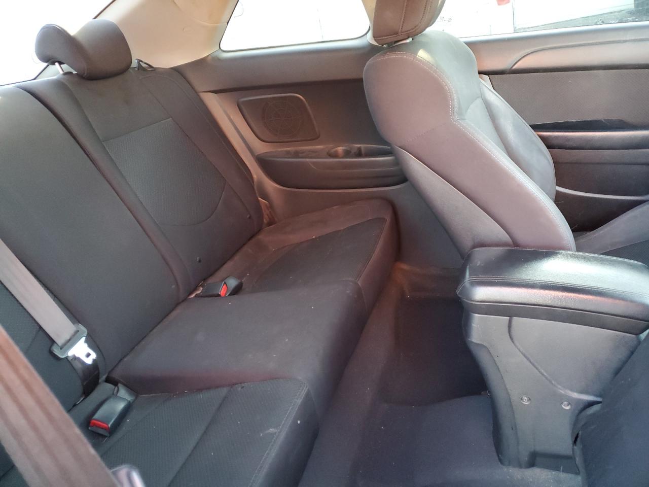 2012 Kia Forte - Image 10