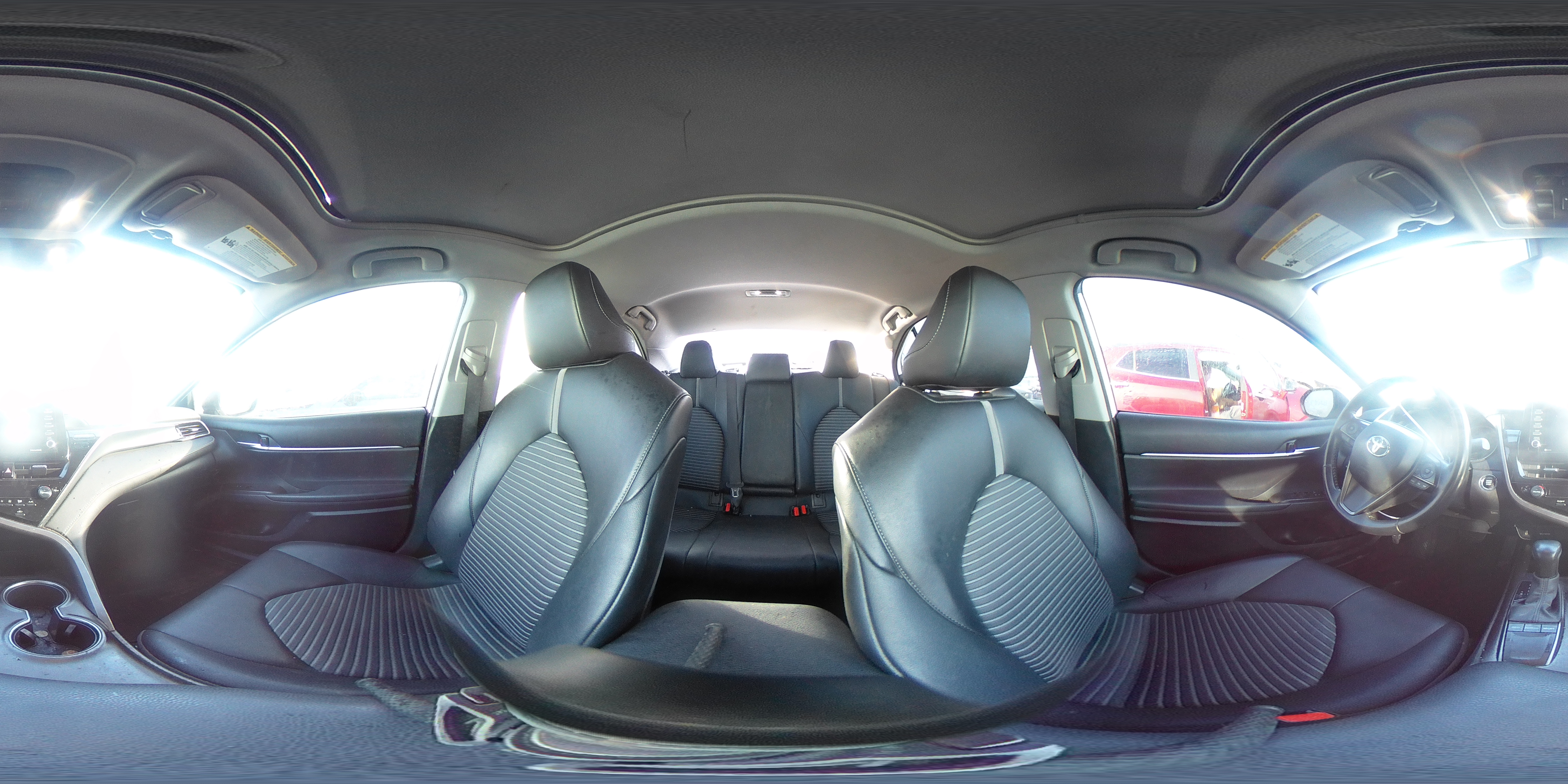 2023 Toyota Camry - Image 15